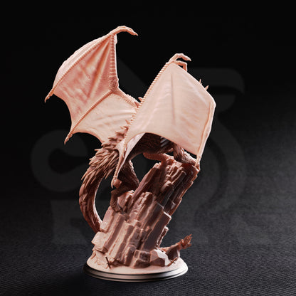 Gintharax - Adult Silver Dragon // D&D Miniature