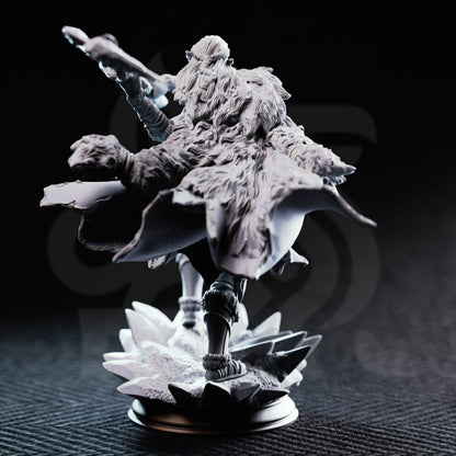 Ice Heart - Colossal Barbarian // D&D Miniature
