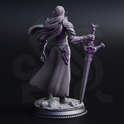 Ilnia - Paladin of the Moon