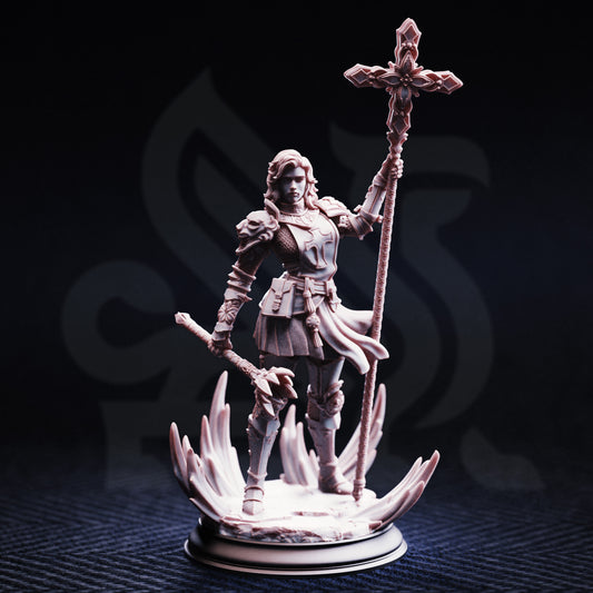 Sara Rosewood - Cleric of Cedhelieth // DND Miniature