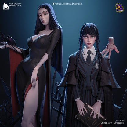 Wednesday & Morticia // Collectibles/Figurine/Statue